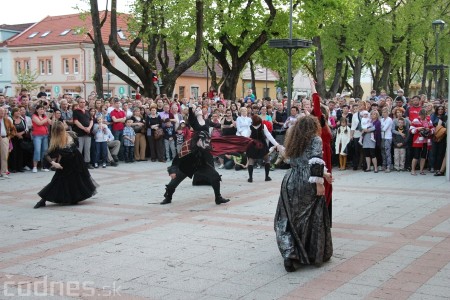 Fotogaléria: Strašidelný sprievod - Medzinárodný festival duchov a strašidiel 2013 70