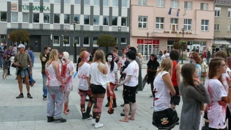 Zombie Walk Prievidza - 4. ročník - 21.7.2012 - foto a video 4