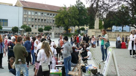 Zombie Walk Prievidza - 4. ročník - 21.7.2012 - foto a video 12