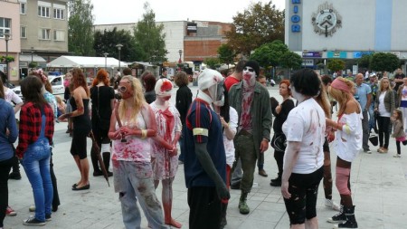 Zombie Walk Prievidza - 4. ročník - 21.7.2012 - foto a video 20