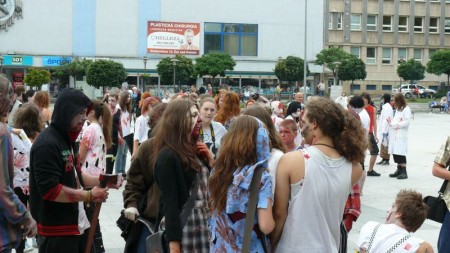 Zombie Walk Prievidza - 4. ročník - 21.7.2012 - foto a video 22