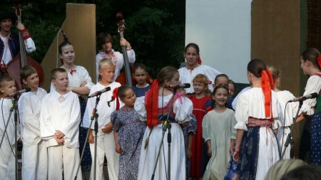 Foto: Hornonitrianske folklórne slávnosti 2012 4