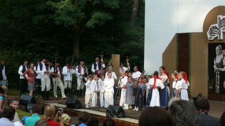 Foto: Hornonitrianske folklórne slávnosti 2012 7