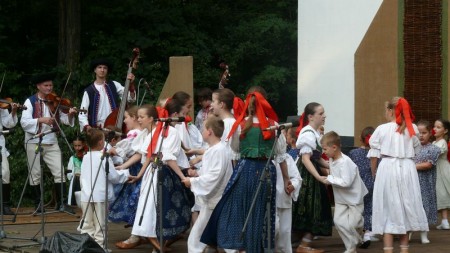 Foto: Hornonitrianske folklórne slávnosti 2012 17