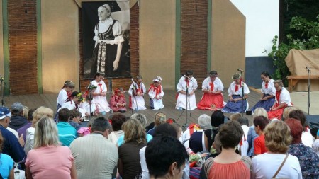 Foto: Hornonitrianske folklórne slávnosti 2012 29