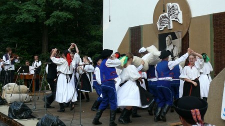 Foto: Hornonitrianske folklórne slávnosti 2012 47