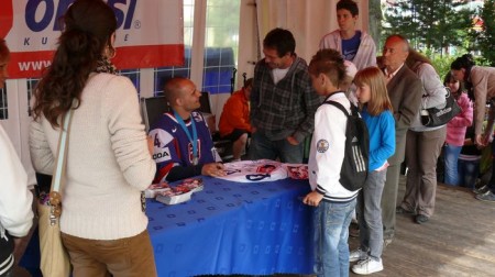 Deň detí 2012 a autogramiáda Andreja Sekeru 49