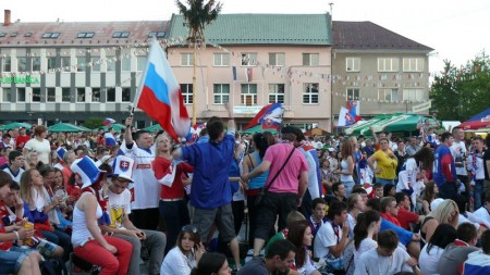 Video a foto: Atmosféra Prievidza námestie hokej - Slovensko - Rusko 2:6. Slováci ukončili šampionát snov striebrom 83
