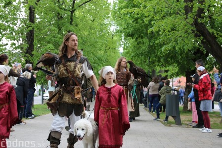 Foto a video: Bojnice - OTVORENIE LETNEJ TURISTICKEJ SEZÓNY 2019 a Oslava 25.výročia Sokoliarov Aquila 40