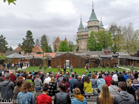 Foto a video: Bojnice - OTVORENIE LETNEJ TURISTICKEJ SEZÓNY 2019 a Oslava 25.výročia Sokoliarov Aquila 98