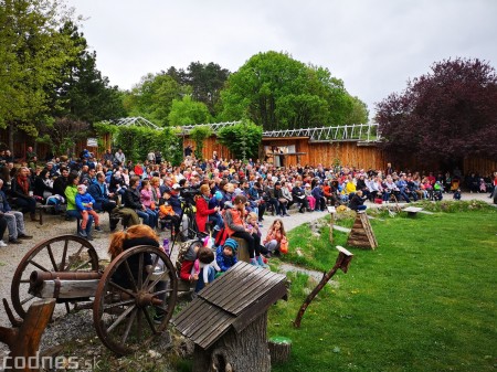 Foto a video: Bojnice - OTVORENIE LETNEJ TURISTICKEJ SEZÓNY 2019 a Oslava 25.výročia Sokoliarov Aquila 100