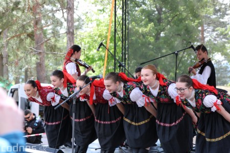 Foto: Otvorenie kúpeľnej sezóny 2019 na vyhliadkovej veži 35