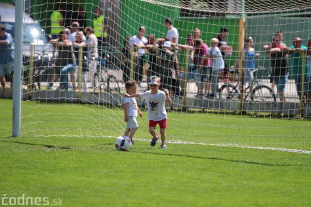 Foto a video: 100 rokov futbalu v Prievidzi veľkolepé oslavy a exhibičný zápas ŠKRŤO tím vs KUCO tím 74