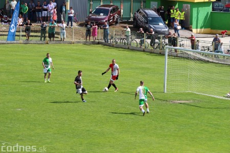 Foto a video: 100 rokov futbalu v Prievidzi veľkolepé oslavy a exhibičný zápas ŠKRŤO tím vs KUCO tím 85