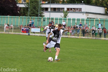 Foto a video: 100 rokov futbalu v Prievidzi veľkolepé oslavy a exhibičný zápas ŠKRŤO tím vs KUCO tím 92