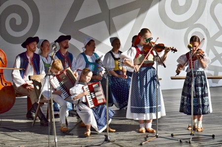 Foto a video: Hornonitrianske folklórne slávnosti 2019 - Prievidza 15