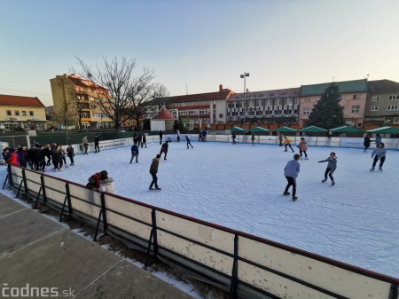 Ľadová plocha na námestí v Prievidzi - prevádzkové hodiny 1