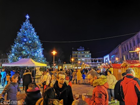 Foto: Vianočné trhy Prievidza 2019 37