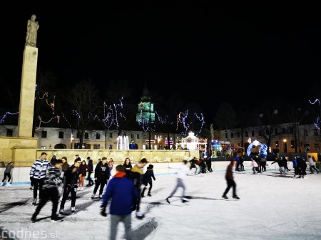 Ľadová plocha na námestí v Prievidzi - prevádzkové hodiny 10