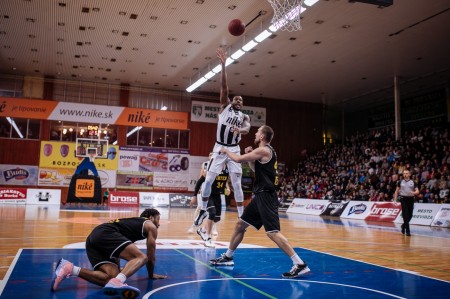 Foto: BC Prievidza - Inter Bratislava 67:83 0