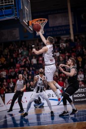 Foto: BC Prievidza - Inter Bratislava 67:83 54