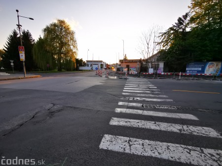 Foto a video: Začala sa rekonštrukcia a revitálizácia prednej časti autobusovej stanice v Prievidzi. Čakajú nás výrazné dopravné obmedzenia 13