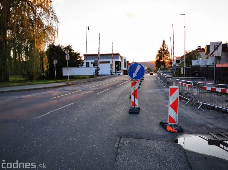 Foto a video: Začala sa rekonštrukcia a revitálizácia prednej časti autobusovej stanice v Prievidzi. Čakajú nás výrazné dopravné obmedzenia 16