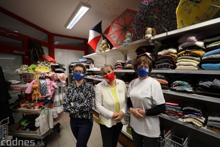 Foto a video: V Prievidzi dnes otvorili jedinečný obchod na výmenu vecí BerTO! V obchode sa ale neplatí 16