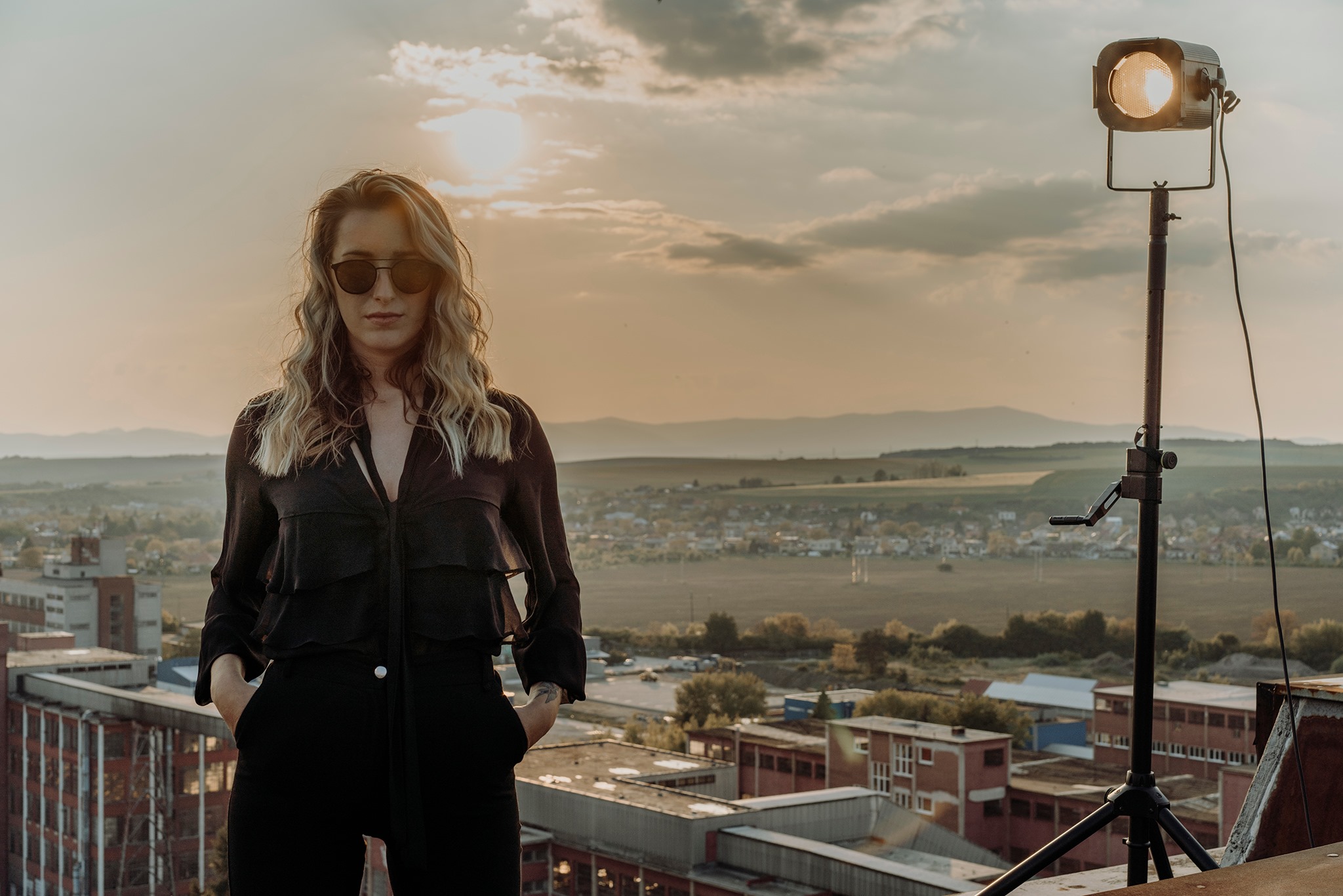 Video a foto: Lenka Piešová, sestra tohtoročnej víťazky SuperStar Barbory Piešovej zverejnila svoj nový videoklip Sen a ja.