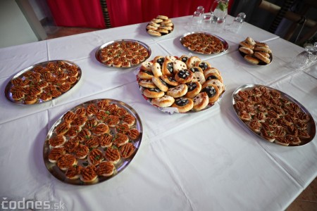 Foto: Vernisáž - Každý spolu - výstava štyroch pedagógov. VERONIKA LACHKÁ, ALENA SLUKOVÁ, LUCIA VRTELOVÁ a OLEG CIPOV 6