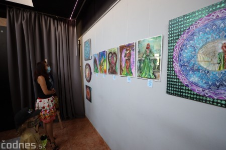 Foto: Vernisáž - Každý spolu - výstava štyroch pedagógov. VERONIKA LACHKÁ, ALENA SLUKOVÁ, LUCIA VRTELOVÁ a OLEG CIPOV 14