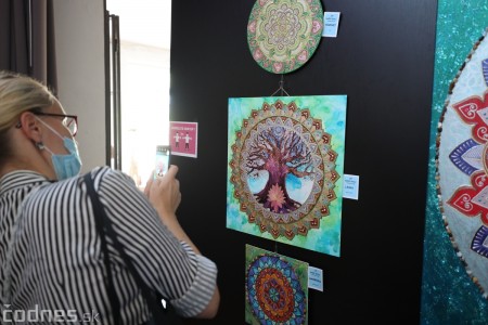 Foto: Vernisáž - Každý spolu - výstava štyroch pedagógov. VERONIKA LACHKÁ, ALENA SLUKOVÁ, LUCIA VRTELOVÁ a OLEG CIPOV 15