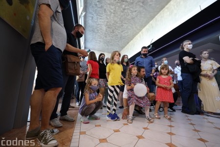 Foto: Vernisáž - Každý spolu - výstava štyroch pedagógov. VERONIKA LACHKÁ, ALENA SLUKOVÁ, LUCIA VRTELOVÁ a OLEG CIPOV 23