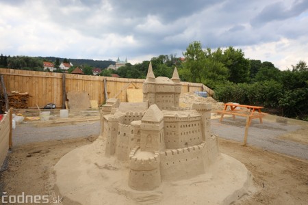 Ihrisko pod farou Bojnice - Gumy land, pieskové sochy 15