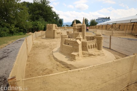 Ihrisko pod farou Bojnice - Gumy land, pieskové sochy 24