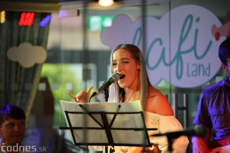 Foto a video: Lenka Piešová - Music Box Project - Bistro café - Prievidza 2020 7