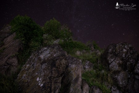 Foto: Hrad Sivý kameň Podhradie - západ slnka a nočná obloha 7