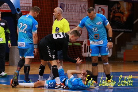 Foto: Bombastický návrat hádzanárov Bojníc do 1.ligy! HK Kúpele Bojnice - TJ Sokol Cífer 33:23 9