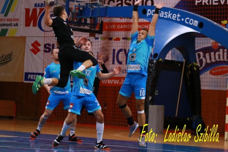 Foto: Bombastický návrat hádzanárov Bojníc do 1.ligy! HK Kúpele Bojnice - TJ Sokol Cífer 33:23 24