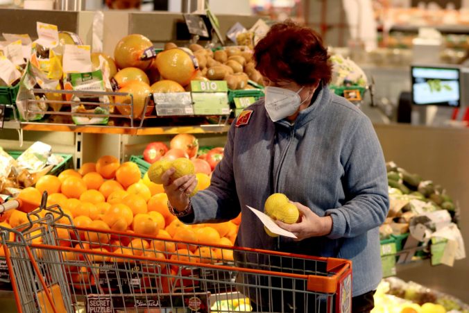 Mesto Prievidza je ochotné zabezpečiť nákupy pre pozitívnych na COVID-19, osamelých ŤZP a seniorov