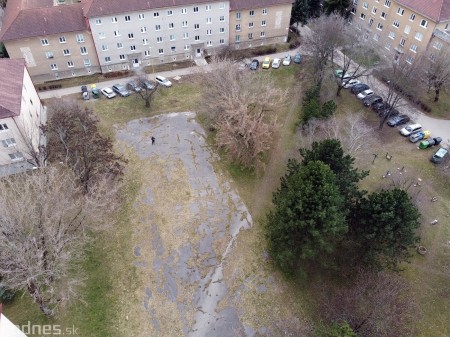 Foto: Revitalizácia vnútrobloku na Baníckej ulici na Starom sídlisku v Prievidzi má byť podľa vízie mladých architektov 1