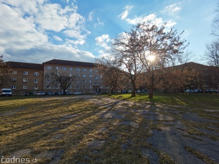 Foto: Revitalizácia vnútrobloku na Baníckej ulici na Starom sídlisku v Prievidzi má byť podľa vízie mladých architektov 13