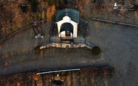 Foto a video: Pútnické miesto - kaplnka Poruba. K pútnickému miestu v Porube sa viaže legenda. 14