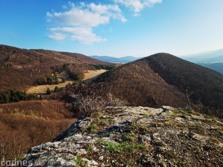 Foto a video: Hajská skala - Ráztočno - okres Prievidza - tip na výlet - túra 12