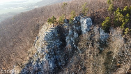 Foto a video: Hajská skala - Ráztočno - okres Prievidza - tip na výlet - túra 13