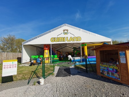 Ihrisko pod farou Bojnice - Gumy land, pieskové sochy, reštaurácia 28