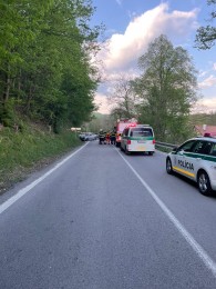 Foto: Dnes sa v Nitrianskom Pravne časť Vyšehradné stala tragická dopravná nehoda 3