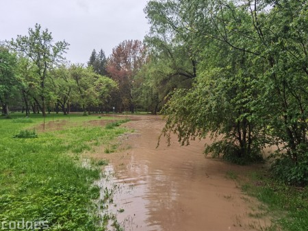 Foto a video: Povodeň - záplavy Mestský park Prievidza 17.5.2021 5