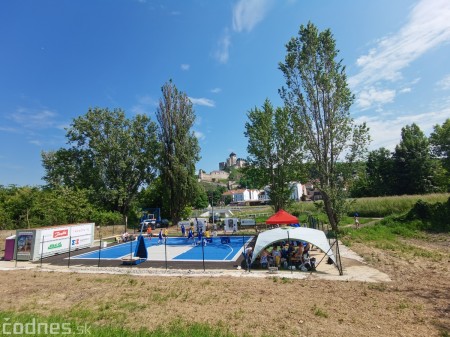 Foto: Cyklotrasa Trenčín - Nemšová. Pekná a ideálna cyklotrasa pre rodiny s deťmi. 4