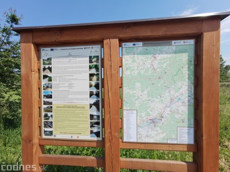 Foto: Cyklotrasa Trenčín - Nemšová. Pekná a ideálna cyklotrasa pre rodiny s deťmi. 7